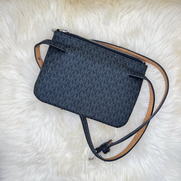 Michael Kors MK Black Belt Bag - Picture 2 of 4